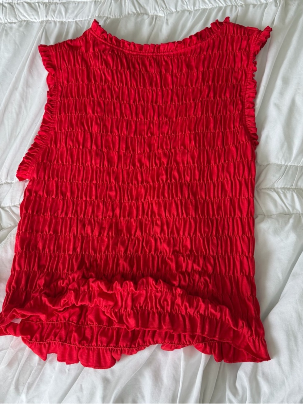 Red Smocked Graphic Sleeveless Top - Picture 6 of 8